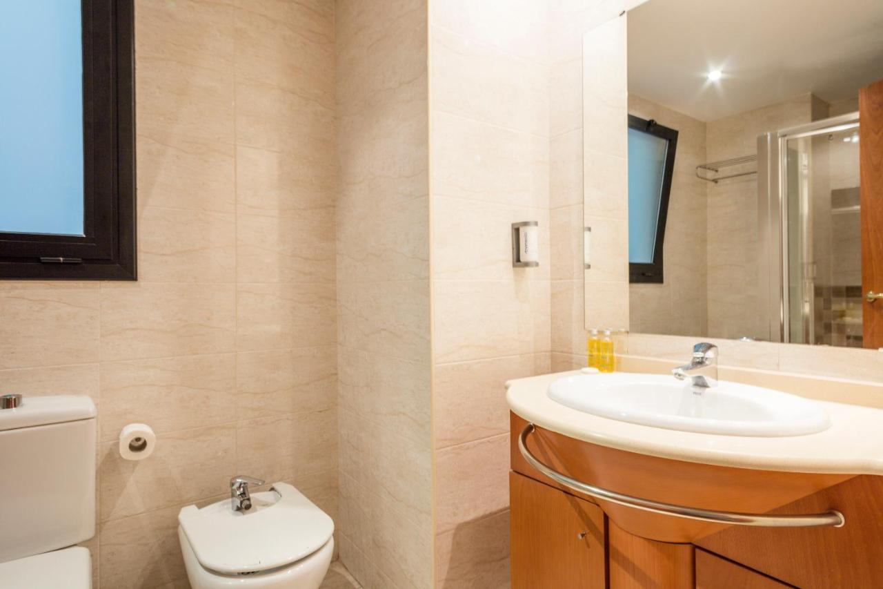 Habitat Apartments Carders Барселона Экстерьер фото